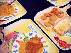 -蓝精灵乐园·世茂精灵之城主题乐园