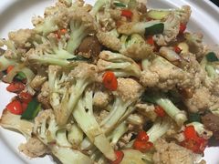 -鸽子侯·家宴·平价海鲜(市图书馆店)