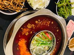 -邓莽子老火锅(中兴路总店)