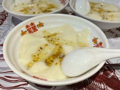 -耙吉吉川味小酒馆(本地人回头店)
