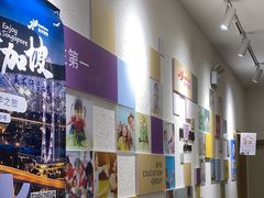 -缤纷鸟美术书法(汉神购物广场校区)