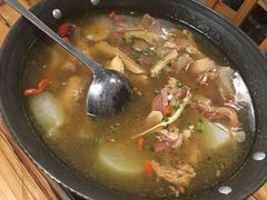 -霄汉羊排(万松园一店)