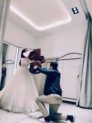 -禕·愫白婚纱商店