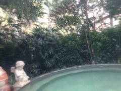 -仁爱团泊湖温泉中心