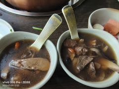 -滇釜火锅·能喝汤的火锅(车公庄店)