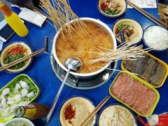 -马路边边麻辣烫联盟路店