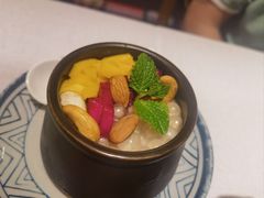 -云海肴·汽锅鸡·云南代表菜(天山百盛优客店)