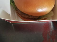 双层汁汁厚作牛肉汉堡-肯德基(孝陵卫地铁站店)
