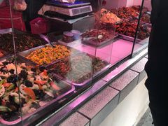 -老六素货(王顶堤店)