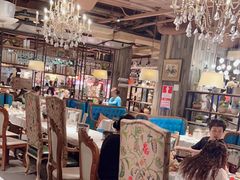 -领鲜活海鲜榴莲自助火锅(东门店)