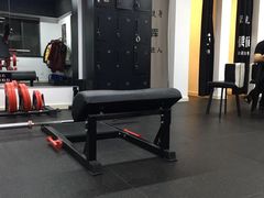 -坚果健身24小时工作室(定西路店)