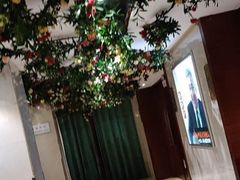 -一家人(凯旋路店)