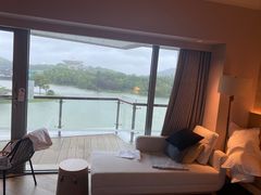 -上海佘山世茂艾美酒店