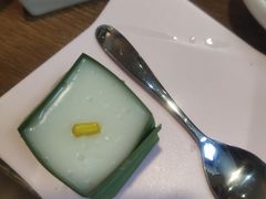 -樾餐厅泰式海鲜火锅(民歌湖店)