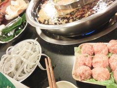 -邓莽子老火锅(中兴路总店)