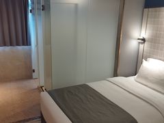 -兰欧酒店(东门罗湖口岸店)