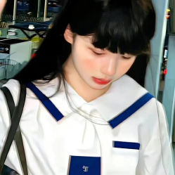 -苑苑发型设计