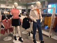 -H&M(鹏欣水游城店)