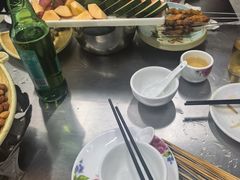-小山羊功夫串·泰安烧烤·海鲜小炒老地摊店