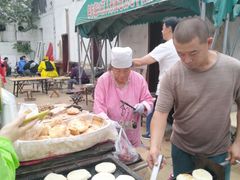 自助取餐区-老西关黄老太牛肉烧饼
