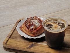 -VERIE BAKEHOUSE