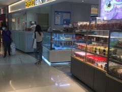 面包甜点陈列柜-BreadTalk面包新语·烘焙蛋糕(金光华广场店)
