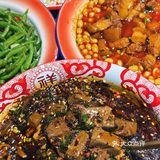 来勒家吃饭没得点道行可不行