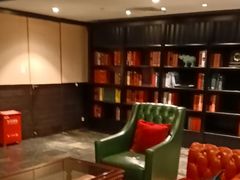 -上海锦江汤臣洲际大酒店柒酒廊