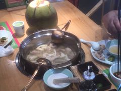 -椰夫人·养生椰子鸡(金沙洲永旺店)