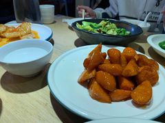 -关东小磨东北菜(上海长风大悦城店)