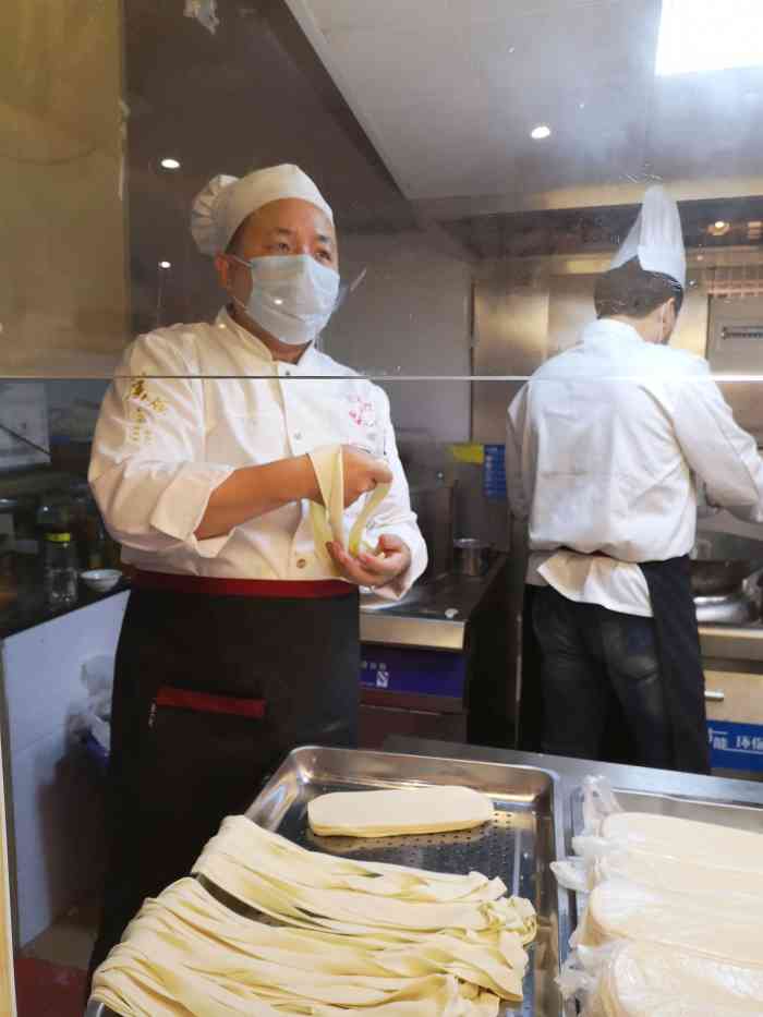 王春光早餐(顺河路店)-"【位置】街边招牌明显,根据导航可以找到 .