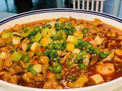 老巷子肥肠鸡-付掌柜在成都·热炒砂锅集(金禾店)