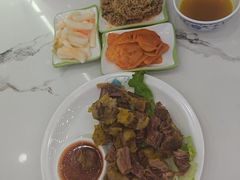 -伊穆祥牛肉面总店·清真