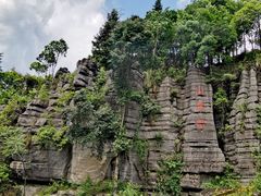 -梭布垭石林景区