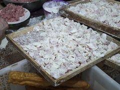 -张阿三馄饨店