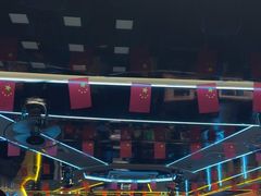 -嘻娱电竞·龙嘉兴(创业花园店)