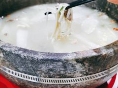 -墨脱石锅椰子鸡•香草鸭•东山羊(大东海店)