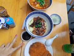 -沪西老弄堂面馆(定西路店)