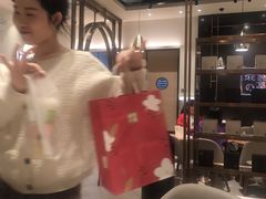 -奈雪的茶(大悦城店)