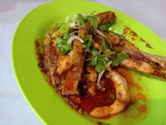 -明记烧鱼美味店