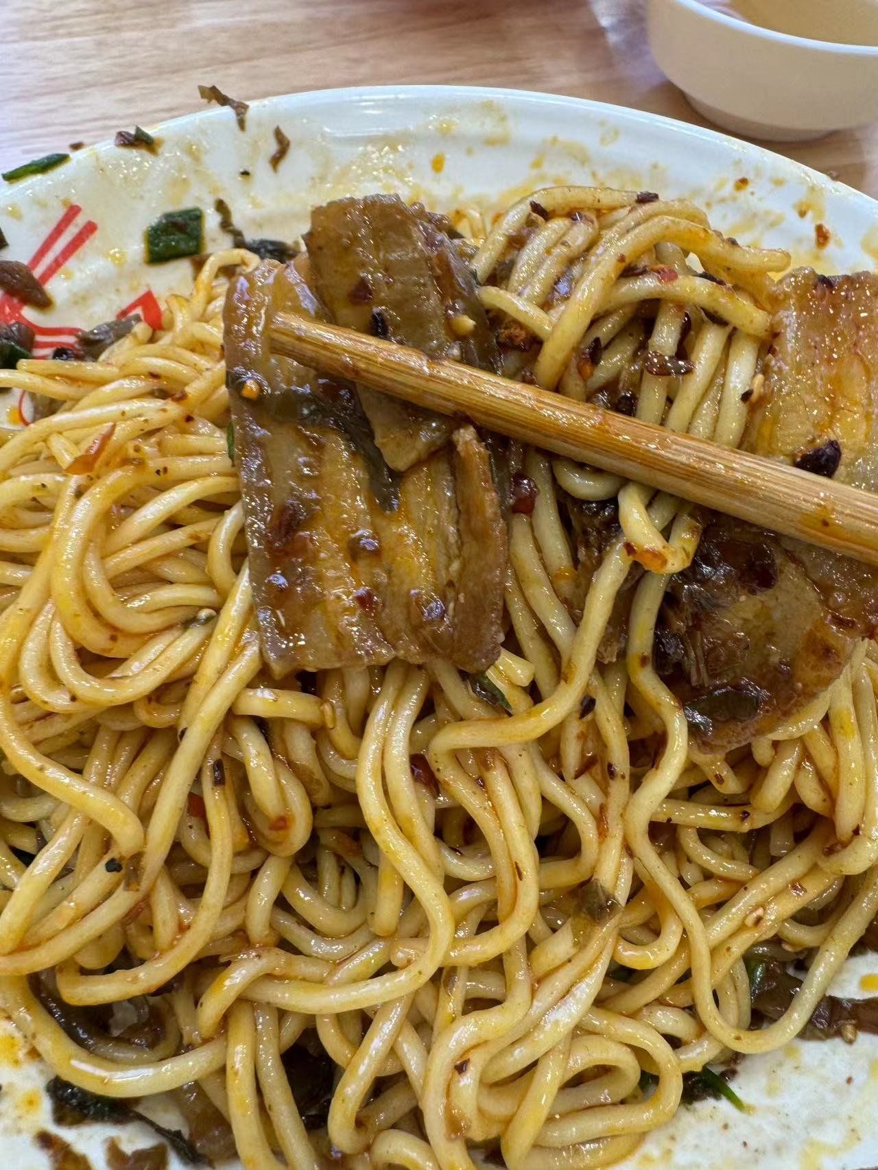 成都棍棍面天花板