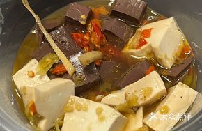 Pork Blood Steamed with White Tofu