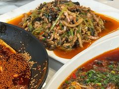 -洪平血旺椒麻鸡雅鱼饭店(熊猫大道店)