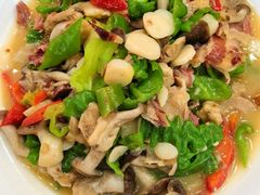 -三锅莊·牦牛肉火锅·香格里拉特色藏餐宴请餐厅(菱角塘路店)