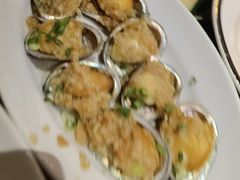 蒜蓉蒸鲍鱼-mezza9 Macau(澳门君悦酒店)