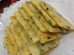 葱花饼-北平小馆·烤鸭·家常菜(磨房北里店)