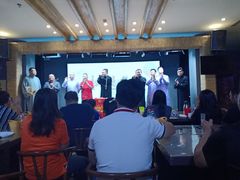 -嘻哈包袱铺(交道口店)