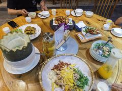 -花溪雨·森林餐厅(石基店)
