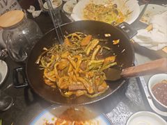 -靠山屯东北农家菜(八龙桥雅苑店)