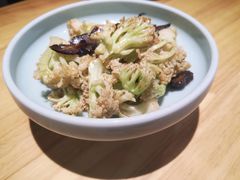 酱肉有机菜花-小六汤包·老字号·中华名小吃(兴庆路店)